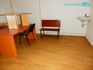 Pronájem obchodního prostoru, Praha - Stodůlky, Mukařovského, 1120 m2