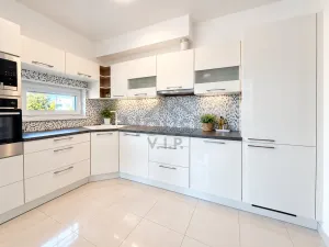 Prodej bytu 2+kk, Praha - Dolní Měcholupy, Honzíkova, 56 m2