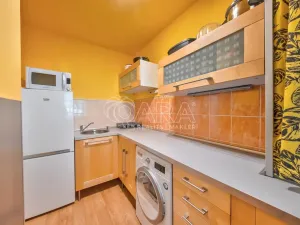 Prodej bytu 2+kk, Praha - Bohnice, Zelenohorská, 37 m2