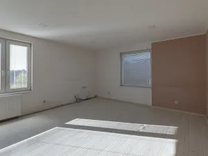 Dražba bytu 4+1, Radonice, Zápská, 108 m2