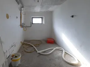 Dražba bytu 4+1, Radonice, Zápská, 108 m2