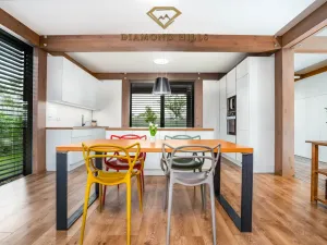 Prodej rodinného domu, Vysoký Újezd, V Hlinišťatech, 207 m2