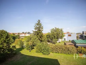 Prodej bytu 2+kk, Praha - Štěrboholy, Andersenova, 65 m2