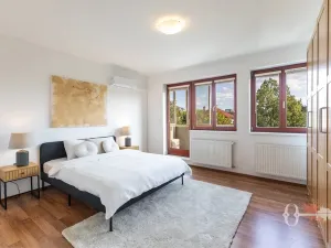Prodej bytu 2+kk, Praha - Štěrboholy, Andersenova, 65 m2