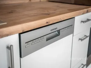 Pronájem bytu 1+kk, Praha - Nusle, Sezimova, 31 m2