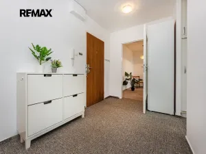Prodej bytu 3+1, Praha - Bohnice, Kusého, 66 m2