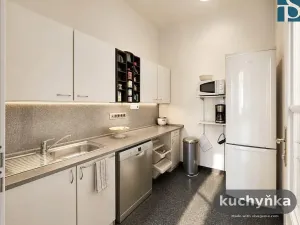 Pronájem kanceláře, Praha - Nové Město, Opletalova, 18 m2