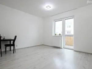 Pronájem bytu 1+kk, Brno, Lišejníková, 35 m2