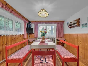 Prodej chaty, Karlovice, 136 m2