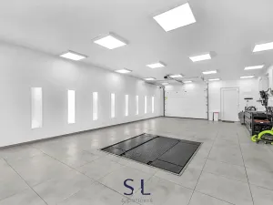 Prodej obchodního prostoru, Nový Bor, Česká, 325 m2