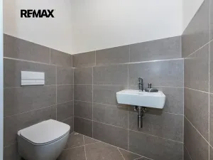 Prodej bytu 3+kk, Praha - Dolní Měcholupy, Kardausova, 84 m2