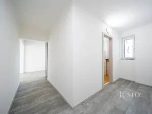 Pronájem bytu 2+1, Třeboň, Nádražní, 56 m2