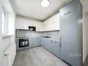 Pronájem bytu 2+1, Třeboň, Nádražní, 56 m2