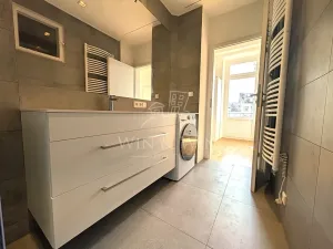 Pronájem bytu 2+kk, Praha - Vršovice, Bulharská, 52 m2