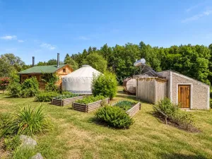Prodej ubytování, Lhenice, 300 m2