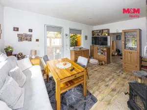 Prodej rodinného domu, Močovice, 50 m2