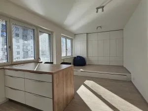 Pronájem bytu 1+kk, Brno, Střední, 33 m2