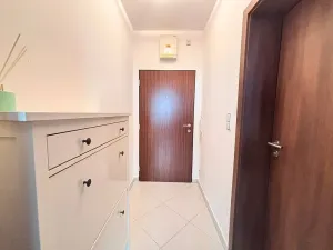 Pronájem bytu 1+kk, Praha - Stodůlky, Svitákova, 30 m2
