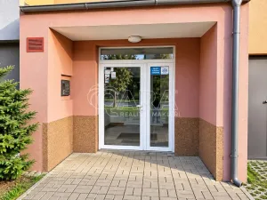 Prodej skladu, Praha - Letňany, Kopřivnická, 24 m2