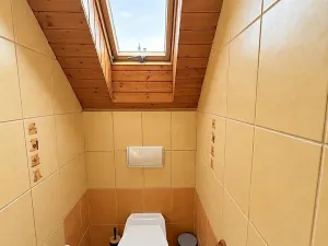 Prodej rodinného domu, Hostomice, Husova, 140 m2