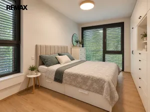 Pronájem bytu 3+kk, Praha - Libeň, U Vlachovky, 130 m2