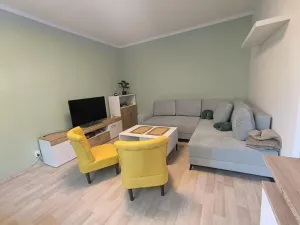 Pronájem bytu 2+1, Hradec Králové - Pražské Předměstí, Hrubínova, 63 m2