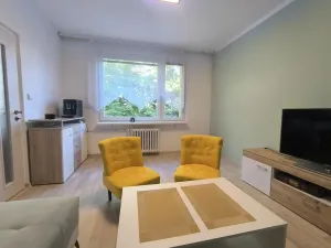 Pronájem bytu 2+1, Hradec Králové - Pražské Předměstí, Hrubínova, 63 m2