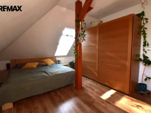 Prodej rodinného domu, Oslov, 222 m2