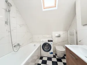 Pronájem bytu 2+1, Praha, U první baterie, 46 m2