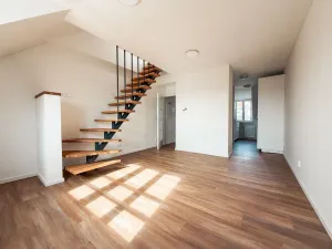 Pronájem bytu 2+1, Praha, U první baterie, 46 m2