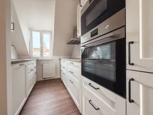 Pronájem bytu 2+1, Praha, U první baterie, 46 m2