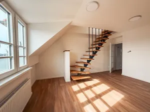 Pronájem bytu 2+1, Praha, U první baterie, 46 m2