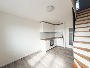 Pronájem bytu 2+kk, Praha, U první baterie, 30 m2