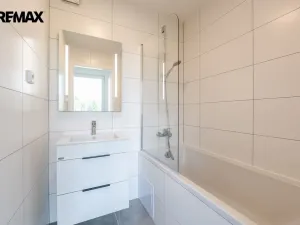Pronájem bytu 3+1, Hejnice, Sídliště, 62 m2