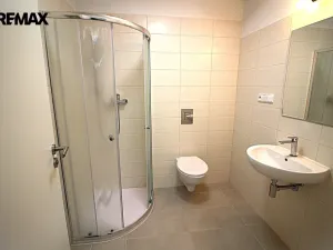 Pronájem bytu 2+kk, Chrastava, náměstí 1. máje, 71 m2