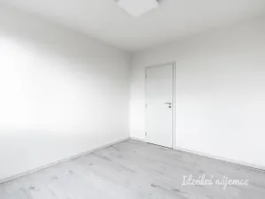 Pronájem bytu 3+kk, Praha - Střížkov, Šluknovská, 68 m2