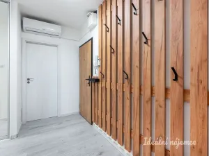 Pronájem bytu 3+kk, Praha - Střížkov, Šluknovská, 68 m2