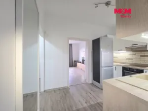 Pronájem bytu 3+kk, Karlovy Vary - Bohatice, Táborská, 70 m2