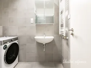 Pronájem bytu 1+kk, Praha - Vysočany, Gerstelova, 35 m2