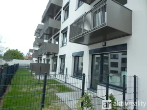 Prodej bytu 1+kk, Kladno, U Mrazíren, 29 m2