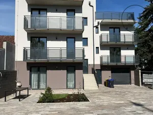 Pronájem bytu 2+kk, České Budějovice, A. Trägera, 57 m2