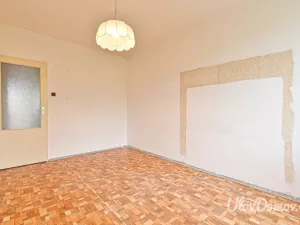 Prodej bytu 4+1, Praha - Lhotka, Toušeňská, 77 m2