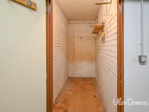 Prodej bytu 4+1, Praha - Lhotka, Toušeňská, 77 m2