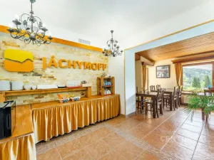 Prodej ubytování, Jáchymov, Fibichova, 578 m2