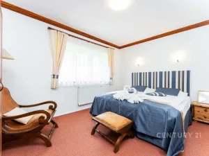 Prodej ubytování, Jáchymov, Fibichova, 578 m2