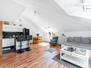 Pronájem bytu 2+kk, Praha, Nad statkem, 72 m2