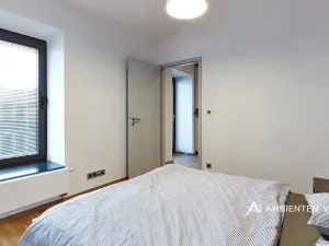 Pronájem bytu 2+kk, Brno, Jakubská, 69 m2