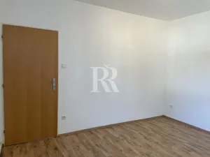 Pronájem bytu 2+1, Liberec, Hodkovická, 65 m2