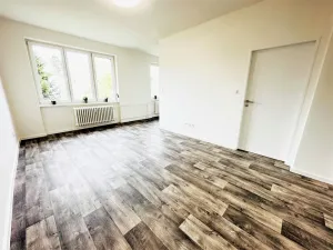Pronájem bytu 2+1, Ostrava - Poruba, Gen. Sochora, 56 m2