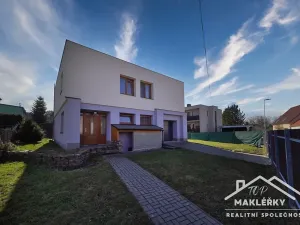 Prodej rodinného domu, Zásmuky, Sladkovského, 186 m2